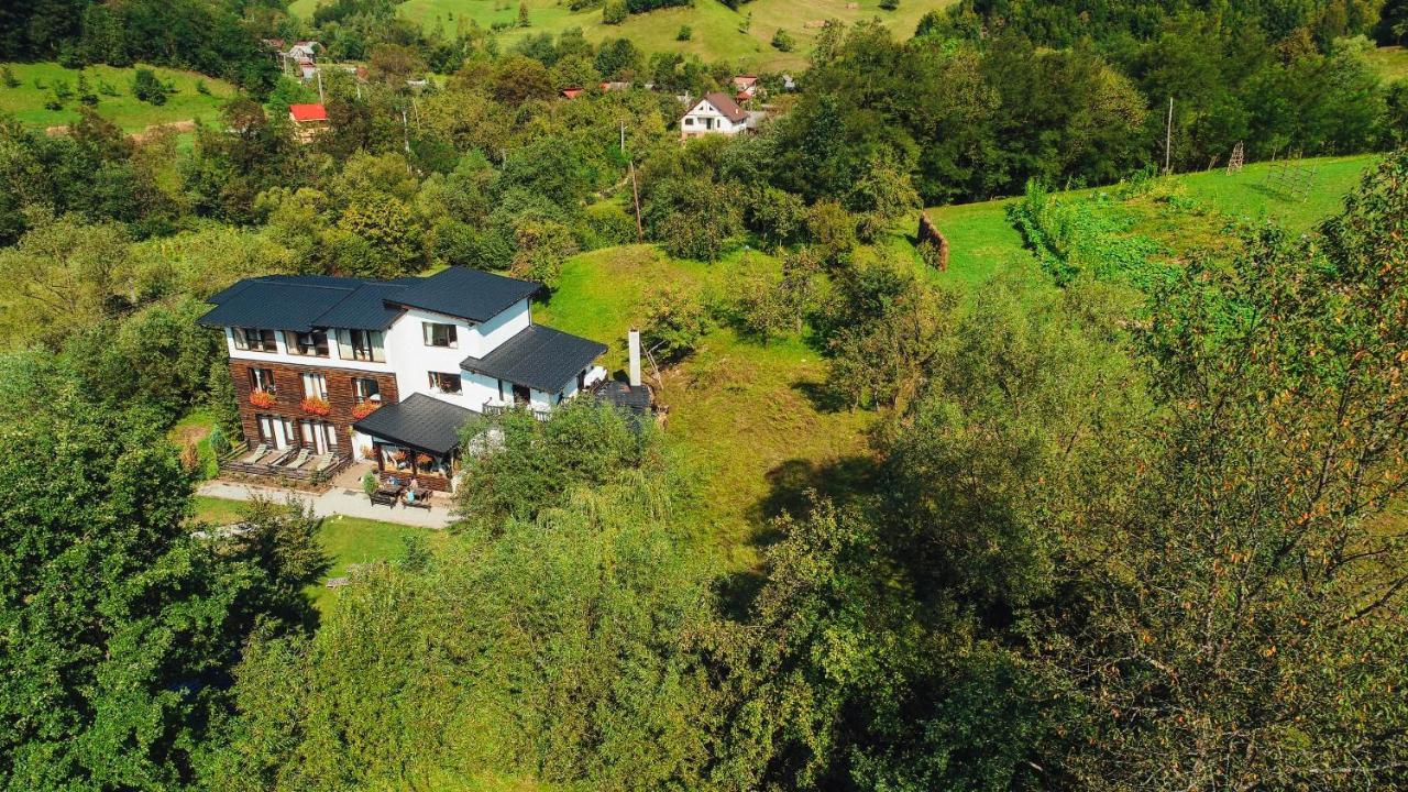 Отель Talhaus Вишеу-де-Сус Экстерьер фото