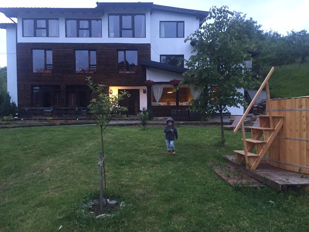 Отель Talhaus Вишеу-де-Сус Экстерьер фото